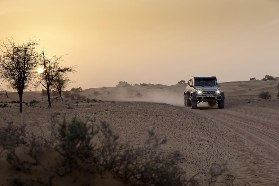  Mercedes-Benz G63 AMG 6x6 2013 года  (фото 34 из 53)